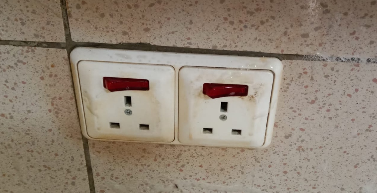 Power Outlet Deep Cleaning Services