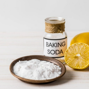 Baking soda-mold cleaning